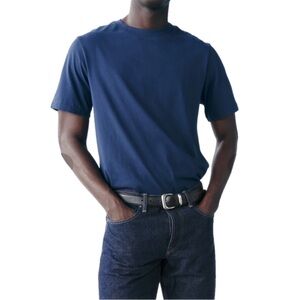 AYR Navy Pima Cotton Short Sleeve Tee Shirt. Size Medium.